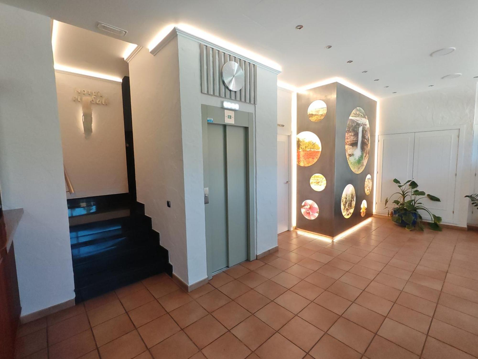 El Salt Hotel